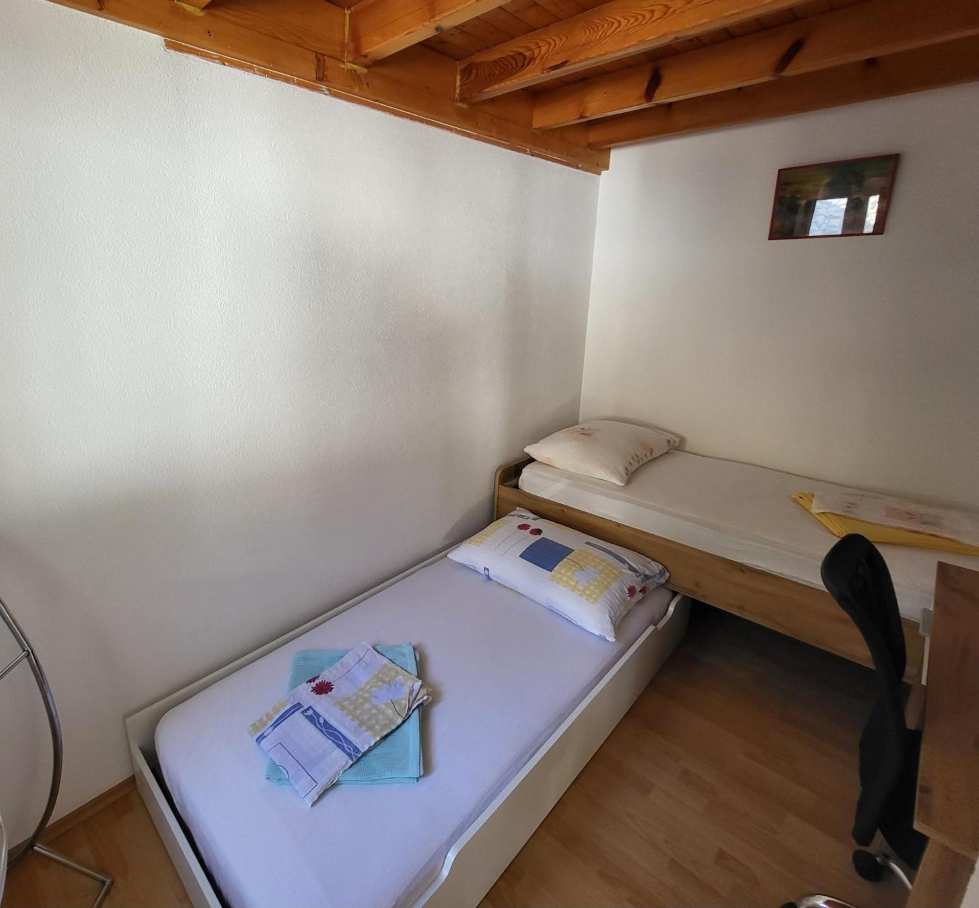 Apartmani Amila-ピサック エクステリア 写真